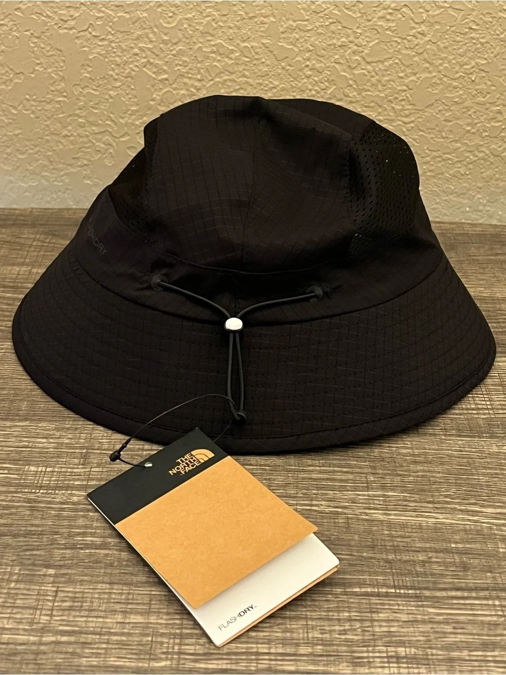 The North Face Summer LT Run Bucket Hat Black L/XL NWT